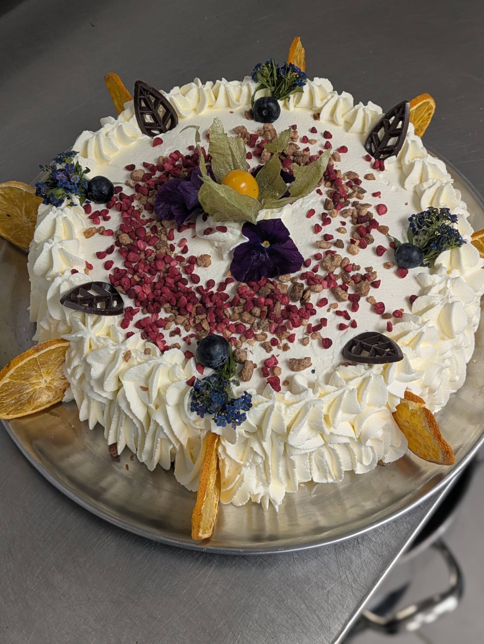 628110859_122165006810614179_7143406756813798494_n